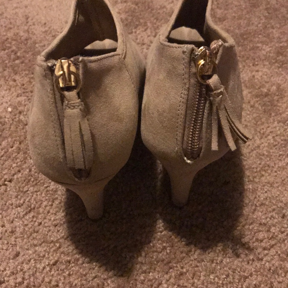 Not much of a heel girl anymore